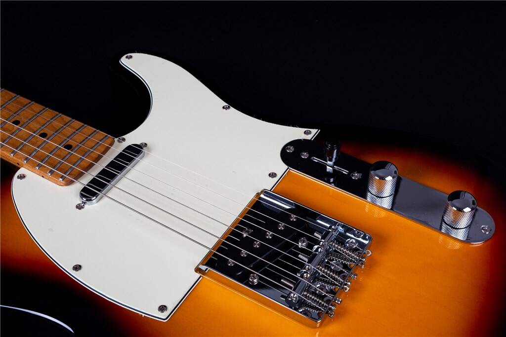 JT300 Electric Guitar - Sunburst